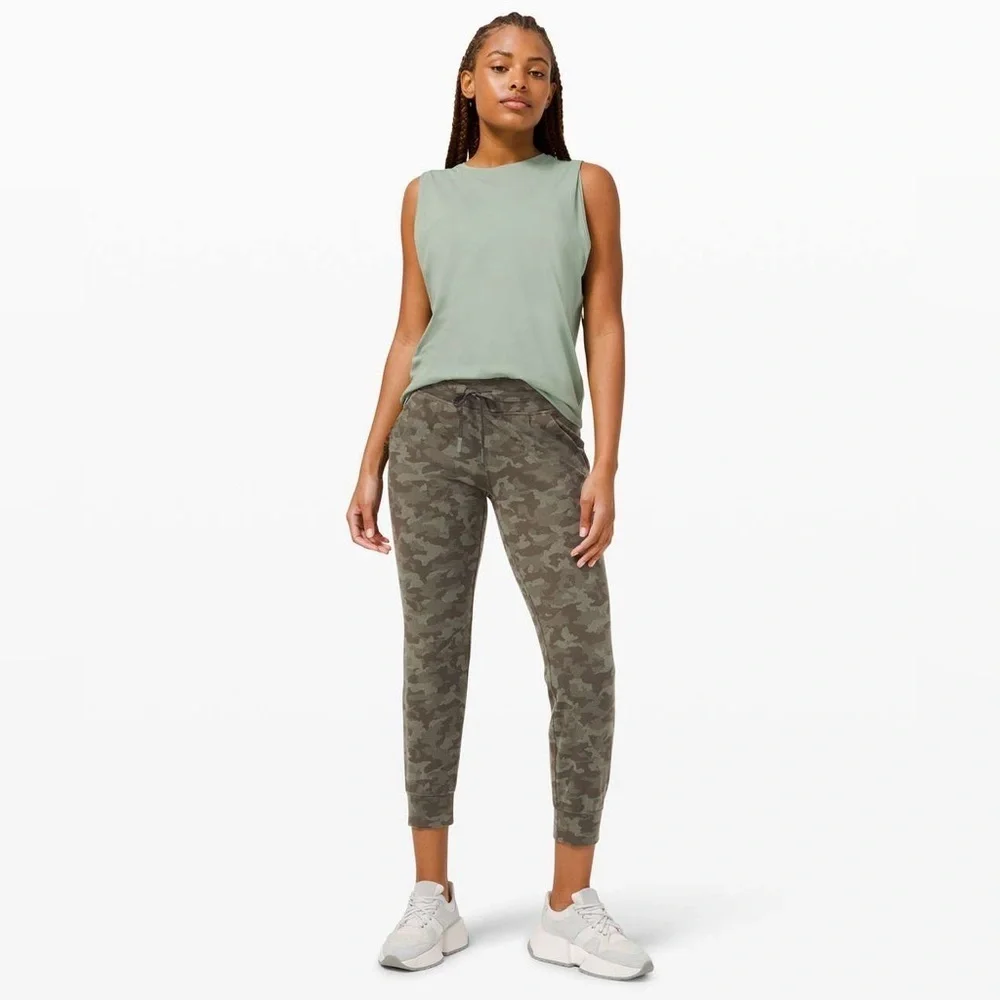 Lululemon Ready to Rulu Jogger 29